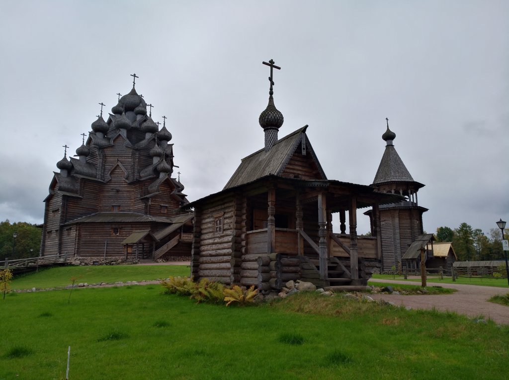 Невский лесопарк Церковь Покрова Пресвятой